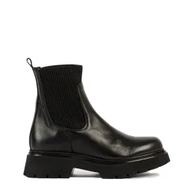 Lorrie Black Chelsea Boots