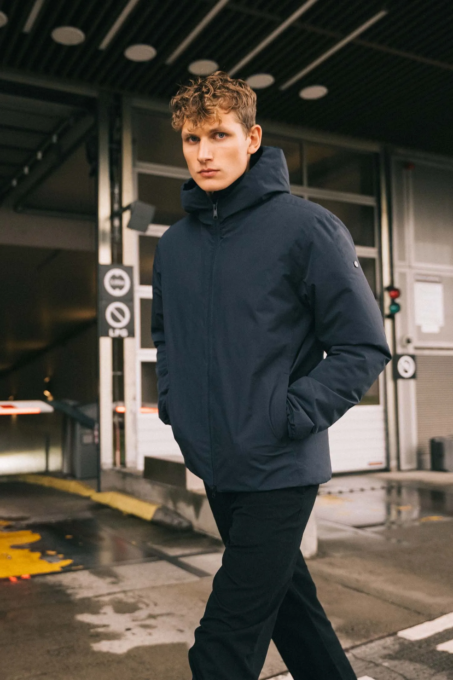 Nimbus Thinsulate Hooded Jacket in Midnight Blue